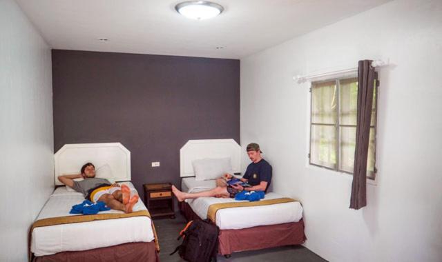 קופנגן Asia Blue - Beach Hostel Hacienda מראה חיצוני תמונה